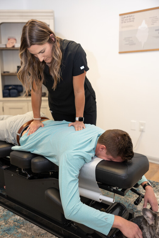 chiropractic, health, wellness, adjustment, pain relief, neck pain, back pain